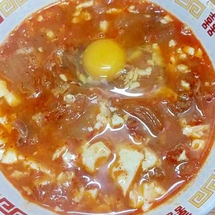 白菜キムチ合い挽き絹豆腐のチゲ風